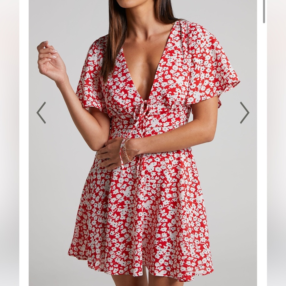 NWOT Rosario Mini Dress - Flutter sleeve V neck dress in red ditsy floral